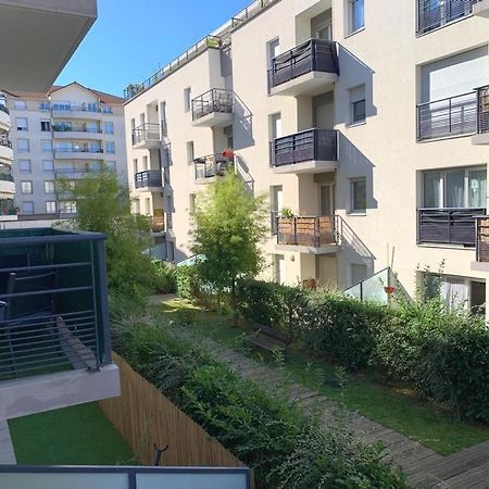 빌뢰르반 Beau Studio Tout Confort Au Calme Avec Parking . 아파트 외부 사진