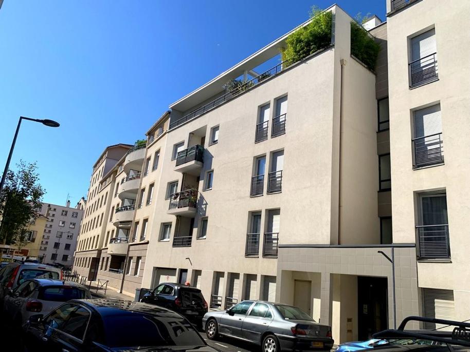 빌뢰르반 Beau Studio Tout Confort Au Calme Avec Parking . 아파트 외부 사진